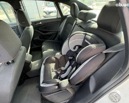 Фольксваген Джетта, объемом двигателя 2 л и пробегом 50 тыс. км за 19990 $, фото 29 на Automoto.ua