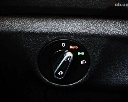 Фольксваген Джетта, объемом двигателя 1.5 л и пробегом 13 тыс. км за 21800 $, фото 11 на Automoto.ua