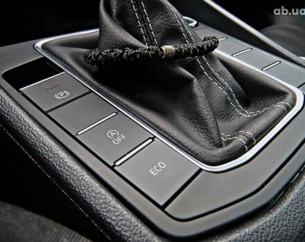 Фольксваген Джетта, объемом двигателя 1.5 л и пробегом 13 тыс. км за 21800 $, фото 14 на Automoto.ua