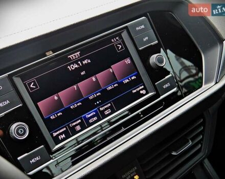 Фольксваген Джетта, объемом двигателя 1.5 л и пробегом 13 тыс. км за 21800 $, фото 12 на Automoto.ua