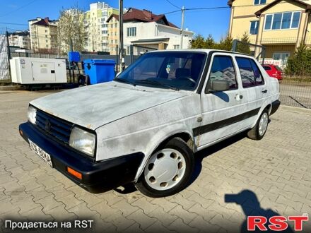 Фольксваген Джетта 1988 в Киеве на Automoto.ua Фольксваген Джетта, объемом двигателя 16 л и пробегом 320 тыс. км за 950 $, фото 1 на Automoto.ua