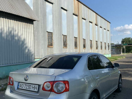 Фольксваген Джетта 2005 у Ужгороді на Automoto.ua Фольксваген Джетта, об'ємом двигуна 2 л та пробігом 270 тис. км за 4800 $, фото 1 на Automoto.ua