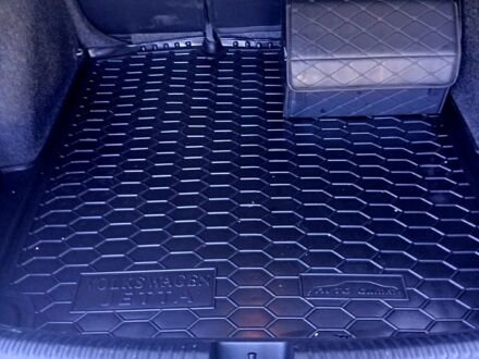 Фольксваген Джетта, объемом двигателя 2 л и пробегом 223 тыс. км за 8000 $, фото 1 на Automoto.ua