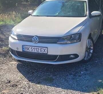 Фольксваген Джетта 2012 в Вараш (Кузнецовск) на Automoto.ua Фольксваген Джетта, объемом двигателя 1.97 л и пробегом 150 тыс. км за 9500 $, фото 1 на Automoto.ua