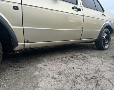 Желтый Фольксваген Джетта, объемом двигателя 1.6 л и пробегом 368 тыс. км за 950 $, фото 8 на Automoto.ua