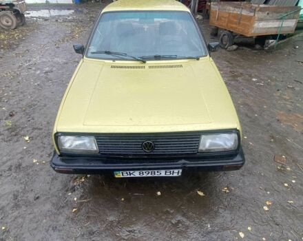 Желтый Фольксваген Джетта, объемом двигателя 1 л и пробегом 2 тыс. км за 350 $, фото 3 на Automoto.ua