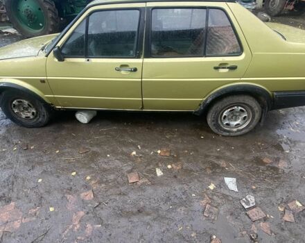 Желтый Фольксваген Джетта, объемом двигателя 1 л и пробегом 2 тыс. км за 350 $, фото 2 на Automoto.ua