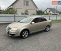 Желтый Фольксваген Джетта, объемом двигателя 1.97 л и пробегом 211 тыс. км за 5500 $, фото 5 на Automoto.ua
