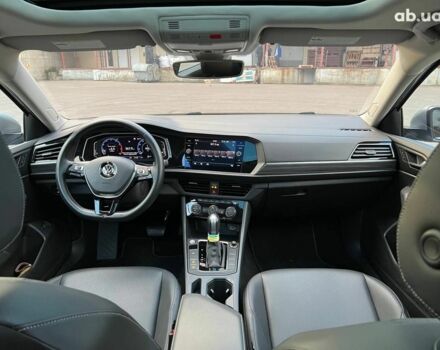 Фольксваген Джетта 2019 в Сумах на Automoto.ua Серый Фольксваген Джетта, объемом двигателя 1.4 л и пробегом 54 тыс. км за 19500 $, фото 18 на Automoto.ua