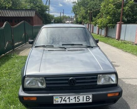 Серый Фольксваген Джетта, объемом двигателя 1.6 л и пробегом 254 тыс. км за 900 $, фото 1 на Automoto.ua