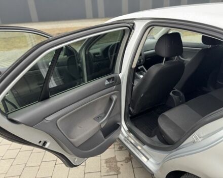 Серый Фольксваген Джетта, объемом двигателя 1.6 л и пробегом 259 тыс. км за 5700 $, фото 7 на Automoto.ua