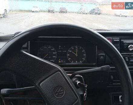 Серый Фольксваген Джетта, объемом двигателя 1.6 л и пробегом 320 тыс. км за 800 $, фото 2 на Automoto.ua