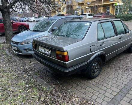 Серый Фольксваген Джетта, объемом двигателя 1.8 л и пробегом 200 тыс. км за 400 $, фото 2 на Automoto.ua