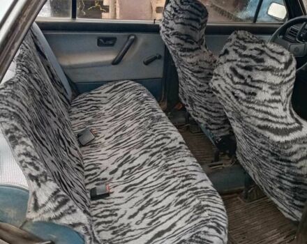 Сірий Фольксваген Джетта, об'ємом двигуна 0 л та пробігом 350 тис. км за 1000 $, фото 5 на Automoto.ua