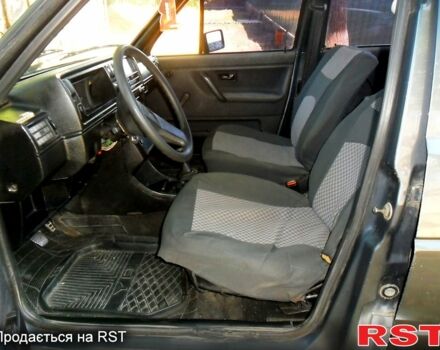 Серый Фольксваген Джетта, объемом двигателя 1.6 л и пробегом 100 тыс. км за 1250 $, фото 3 на Automoto.ua