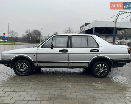 Серый Фольксваген Джетта, объемом двигателя 1.6 л и пробегом 150 тыс. км за 1000 $, фото 1 на Automoto.ua