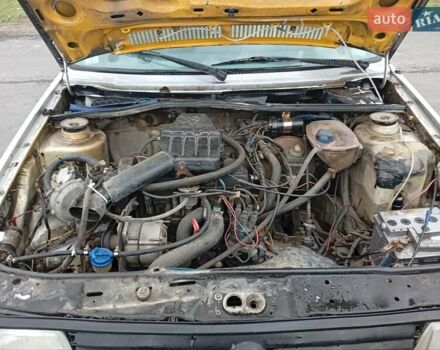 Серый Фольксваген Джетта, объемом двигателя 1.8 л и пробегом 380 тыс. км за 1500 $, фото 3 на Automoto.ua