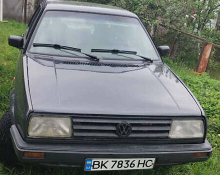 Серый Фольксваген Джетта, объемом двигателя 1.8 л и пробегом 102 тыс. км за 1700 $, фото 2 на Automoto.ua