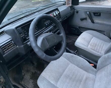 Серый Фольксваген Джетта, объемом двигателя 1.6 л и пробегом 185 тыс. км за 1050 $, фото 4 на Automoto.ua