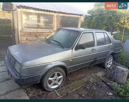 Сірий Фольксваген Джетта, об'ємом двигуна 1.3 л та пробігом 300 тис. км за 900 $, фото 2 на Automoto.ua