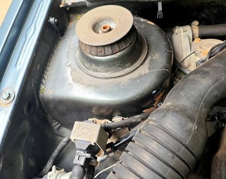 Сірий Фольксваген Джетта, об'ємом двигуна 1.8 л та пробігом 300 тис. км за 1050 $, фото 8 на Automoto.ua