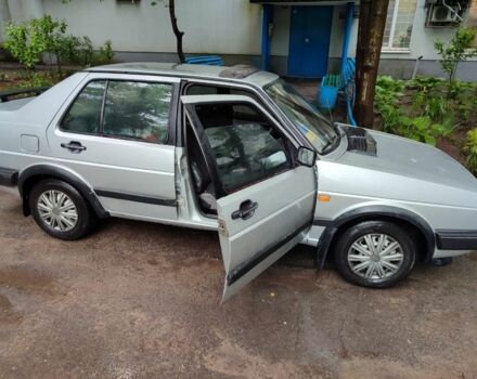 Серый Фольксваген Джетта, объемом двигателя 1.6 л и пробегом 400 тыс. км за 1850 $, фото 2 на Automoto.ua