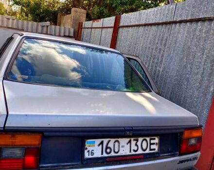 Сірий Фольксваген Джетта, об'ємом двигуна 1.5 л та пробігом 300 тис. км за 1500 $, фото 1 на Automoto.ua