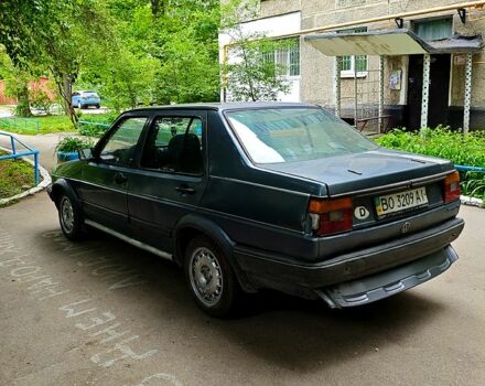 Сірий Фольксваген Джетта, об'ємом двигуна 1.8 л та пробігом 300 тис. км за 1050 $, фото 4 на Automoto.ua