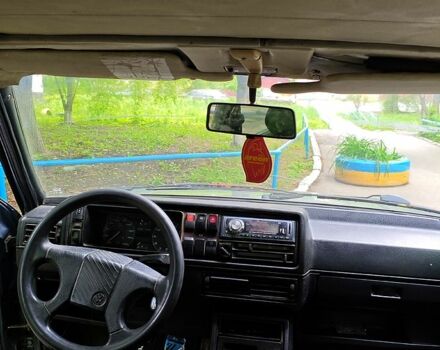 Сірий Фольксваген Джетта, об'ємом двигуна 1.8 л та пробігом 300 тис. км за 1050 $, фото 10 на Automoto.ua