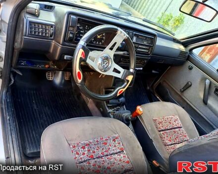 Сірий Фольксваген Джетта, об'ємом двигуна 1.5 л та пробігом 300 тис. км за 1500 $, фото 2 на Automoto.ua