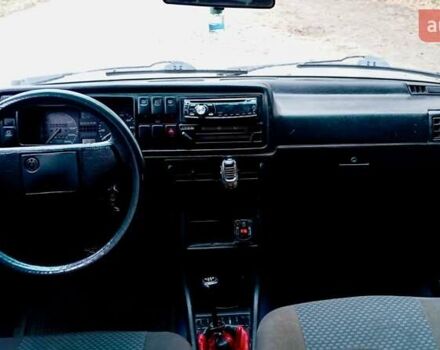 Серый Фольксваген Джетта, объемом двигателя 1.6 л и пробегом 315 тыс. км за 1300 $, фото 5 на Automoto.ua