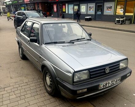 Серый Фольксваген Джетта, объемом двигателя 1.8 л и пробегом 350 тыс. км за 1350 $, фото 1 на Automoto.ua