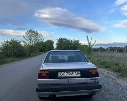 Серый Фольксваген Джетта, объемом двигателя 1.3 л и пробегом 327 тыс. км за 1400 $, фото 2 на Automoto.ua