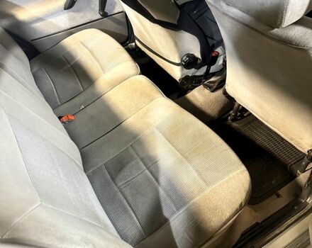 Серый Фольксваген Джетта, объемом двигателя 1.8 л и пробегом 350 тыс. км за 1350 $, фото 5 на Automoto.ua