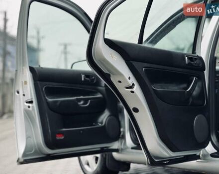 Серый Фольксваген Джетта, объемом двигателя 2 л и пробегом 231 тыс. км за 3950 $, фото 33 на Automoto.ua