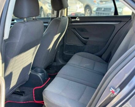 Серый Фольксваген Джетта, объемом двигателя 1.6 л и пробегом 310 тыс. км за 5590 $, фото 9 на Automoto.ua