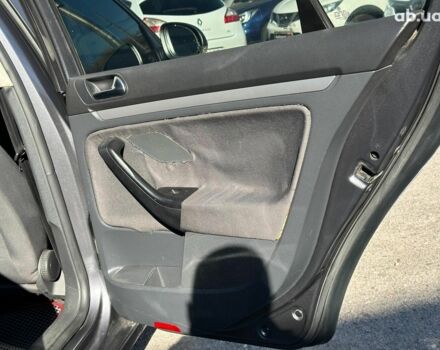 Сірий Фольксваген Джетта, об'ємом двигуна 1.6 л та пробігом 310 тис. км за 5590 $, фото 13 на Automoto.ua