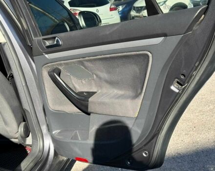 Серый Фольксваген Джетта, объемом двигателя 1.6 л и пробегом 310 тыс. км за 5590 $, фото 13 на Automoto.ua