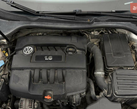 Серый Фольксваген Джетта, объемом двигателя 1.6 л и пробегом 184 тыс. км за 6100 $, фото 16 на Automoto.ua