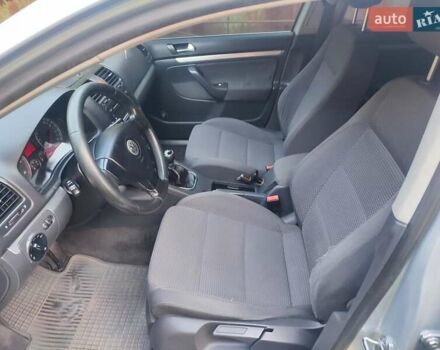 Сірий Фольксваген Джетта, об'ємом двигуна 1.97 л та пробігом 295 тис. км за 5200 $, фото 11 на Automoto.ua