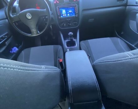 Серый Фольксваген Джетта, объемом двигателя 1.6 л и пробегом 227 тыс. км за 5500 $, фото 3 на Automoto.ua