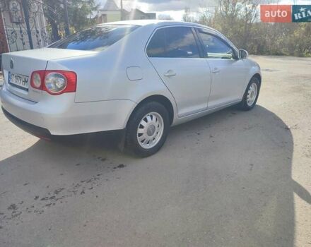 Сірий Фольксваген Джетта, об'ємом двигуна 1.97 л та пробігом 295 тис. км за 5200 $, фото 4 на Automoto.ua