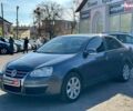 Сірий Фольксваген Джетта, об'ємом двигуна 1.6 л та пробігом 310 тис. км за 5590 $, фото 1 на Automoto.ua