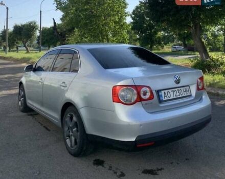 Серый Фольксваген Джетта, объемом двигателя 2 л и пробегом 290 тыс. км за 4750 $, фото 4 на Automoto.ua
