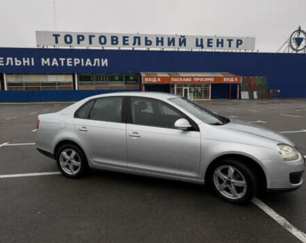 Серый Фольксваген Джетта, объемом двигателя 1.6 л и пробегом 184 тыс. км за 6100 $, фото 3 на Automoto.ua