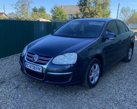 Сірий Фольксваген Джетта, об'ємом двигуна 1.6 л та пробігом 227 тис. км за 5500 $, фото 1 на Automoto.ua