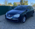 Сірий Фольксваген Джетта, об'ємом двигуна 1.6 л та пробігом 227 тис. км за 5500 $, фото 1 на Automoto.ua