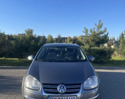 Серый Фольксваген Джетта, объемом двигателя 1.6 л и пробегом 203 тыс. км за 6250 $, фото 1 на Automoto.ua