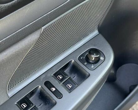 Сірий Фольксваген Джетта, об'ємом двигуна 1.6 л та пробігом 255 тис. км за 6200 $, фото 22 на Automoto.ua