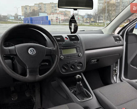 Серый Фольксваген Джетта, объемом двигателя 1.6 л и пробегом 184 тыс. км за 6100 $, фото 8 на Automoto.ua